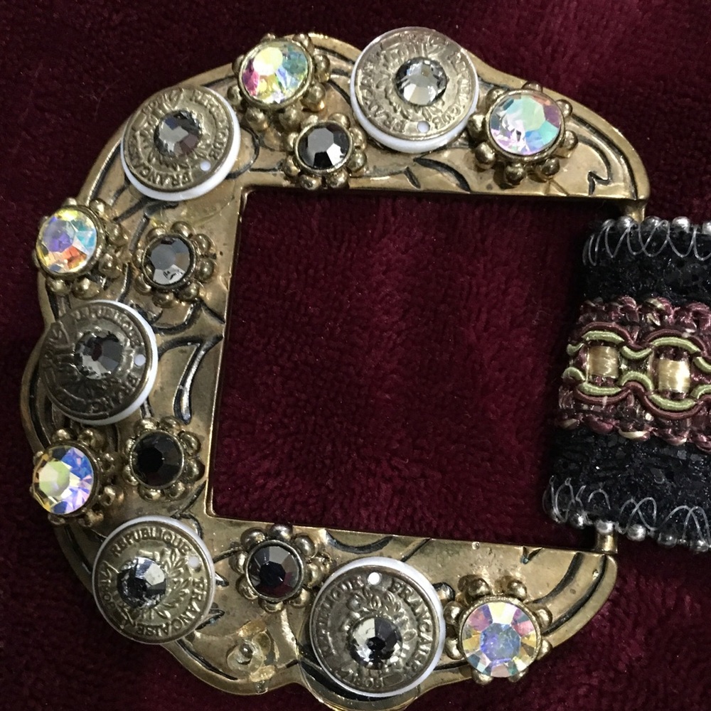 3 JEWELED BUCKET GLAMMED ARTISTIC BELT